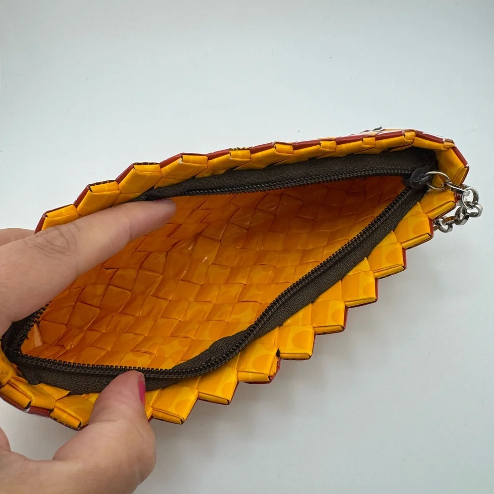 Wrapper‎ Purse Vibrant Yellow and Orange Geometric Clutch